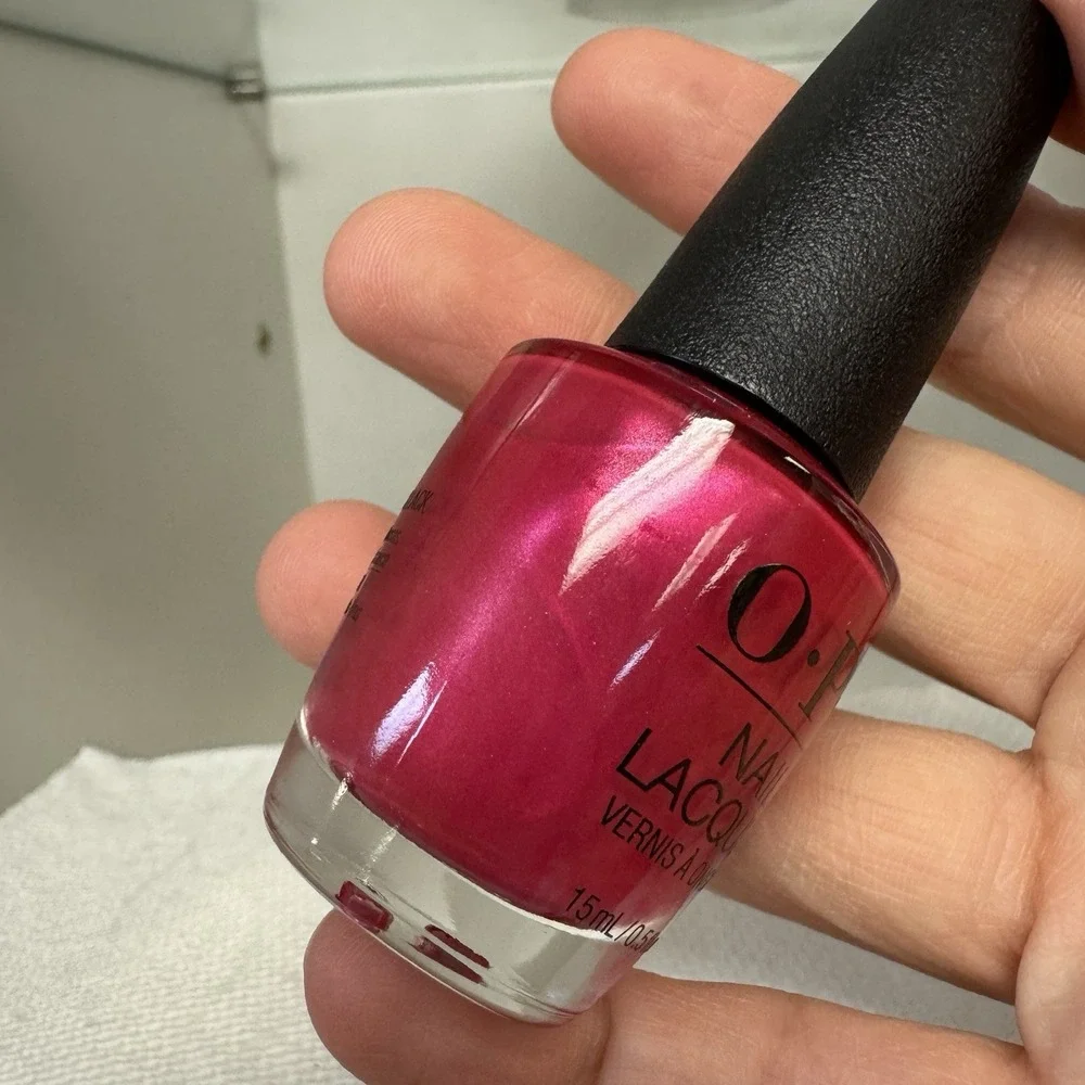 OPI - 15 Minutes of Flame - HO11 - HOLLYWOOD - Spring 2021